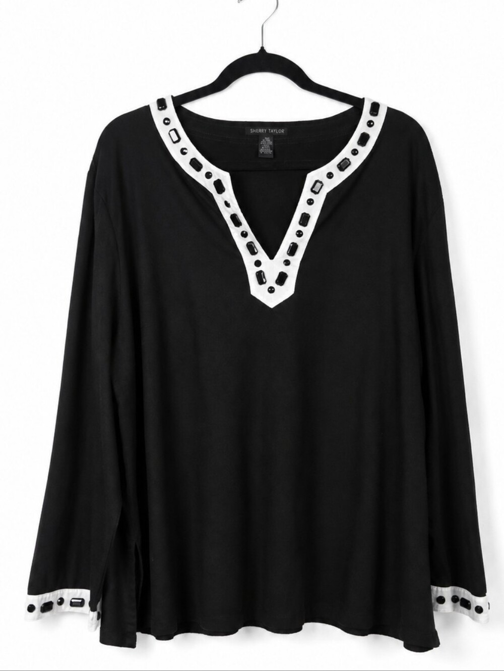 Sherry Taylor 3X Linen Jeweled Tunic Top Black White Art to Wear Lagenlook